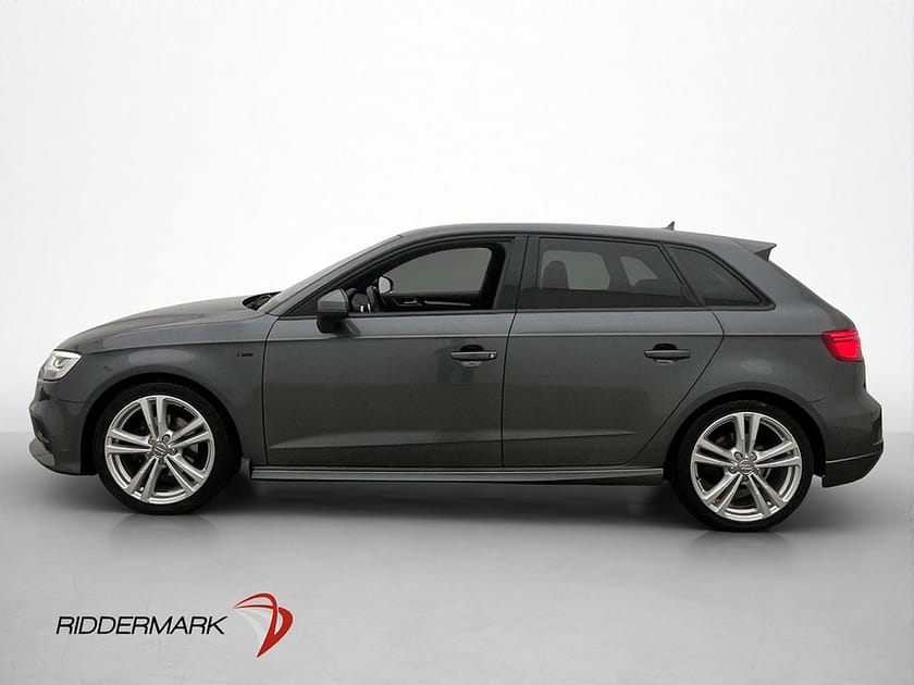 Bild 4 av Audi A3 Sportback 1.5 TFSI S Line B&O Halvskinn Adaptiv-Fart