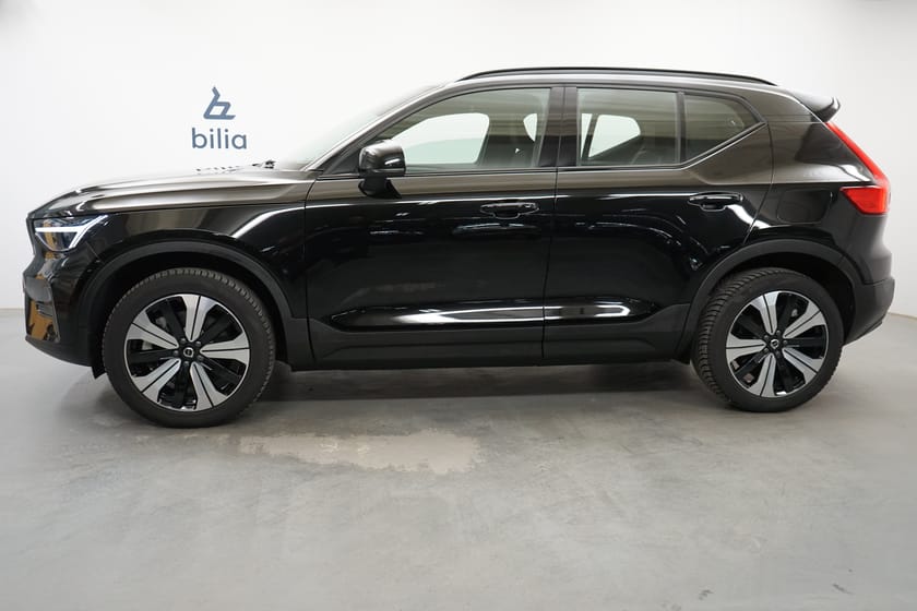 Bild 2 av Volvo XC40 Recharge Single Motor Core Edition, Baklucka elmanövrerad, Dragkrok
