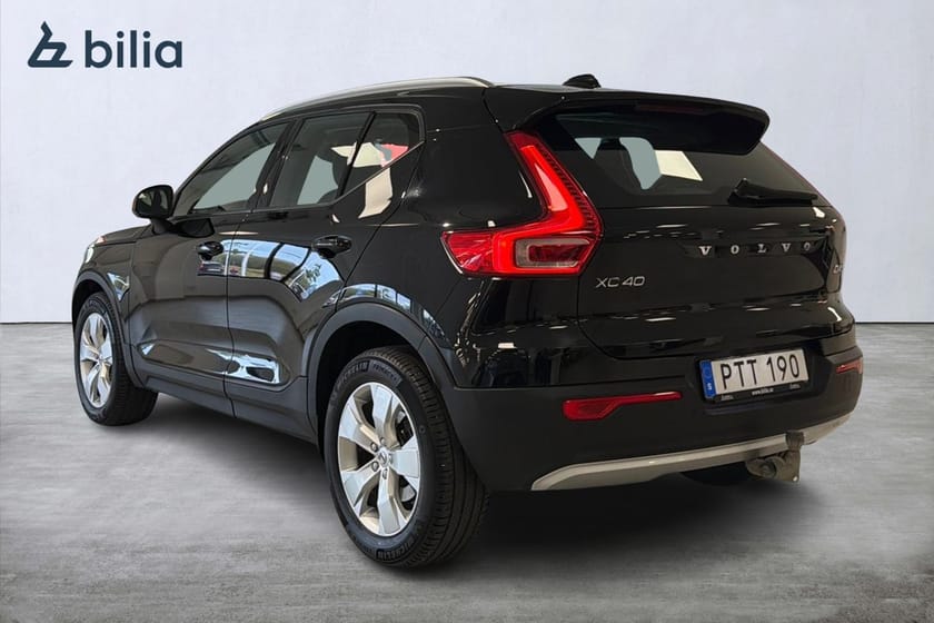 Bild 2 av Volvo XC40 D4 AWD Momentum Edition | DRAGKROK | Teknikpaket PRO