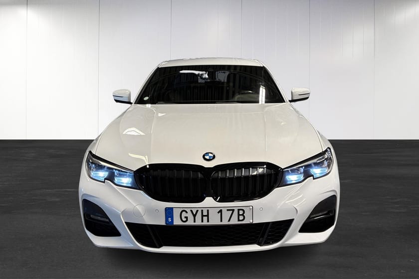 Bild 5 av BMW 330e Sedan M-Sport Steptronic  | M-Sport | H&K | Navi | Cockpit