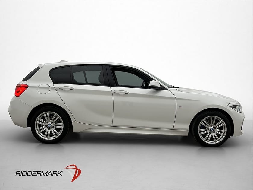 Bild 5 av BMW 118d xDrive 150hk M Sport P-Sensorer Keyless Alcantara