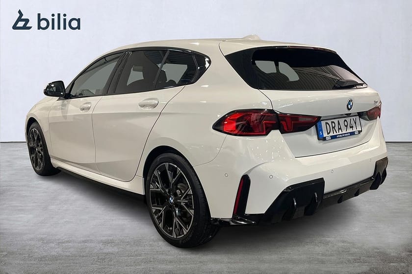 Bild 2 av BMW 120 M Sport | Backkamera | Rattvärme | H&K