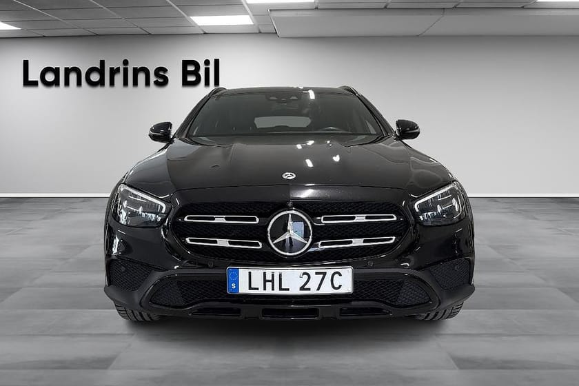 Bild 2 av Mercedes-Benz E 220 d 4MATIC All-Terrain Nightpackage