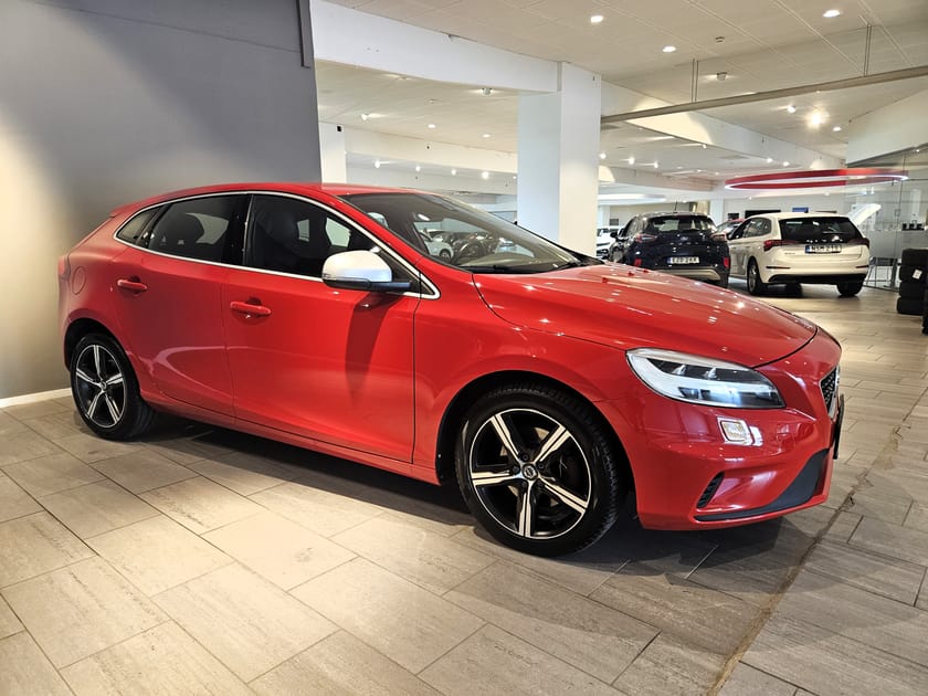 Bild 4 av Volvo V40 T2 122hk R-design Bluetooth PDC
