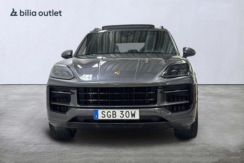 Bild 3 av Porsche Cayenne E-Hybrid TipTronic S 470hk Panorama HuD BOSE Drag Luftf