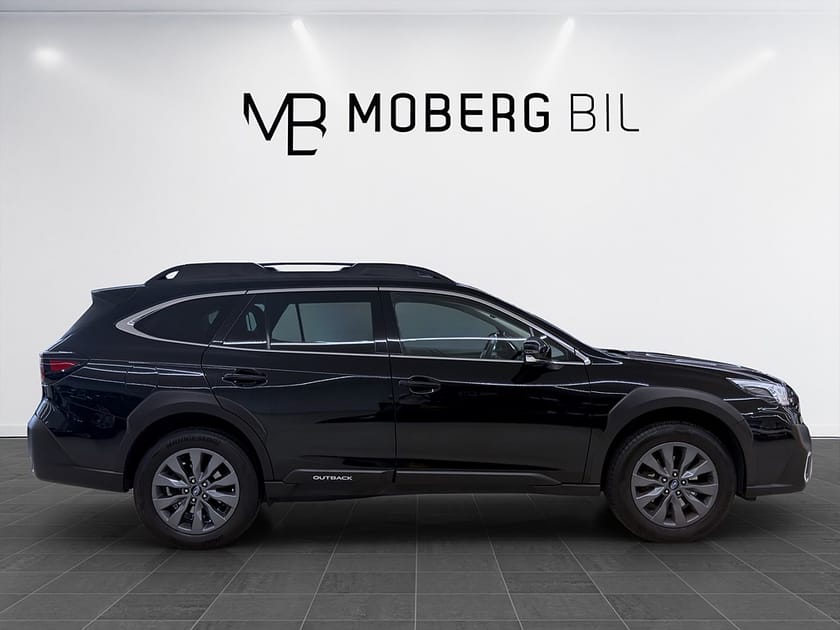 Bild 3 av Subaru Outback 2.5 4WD XFuel 169hk Limited Drag B-kamera CarPlay