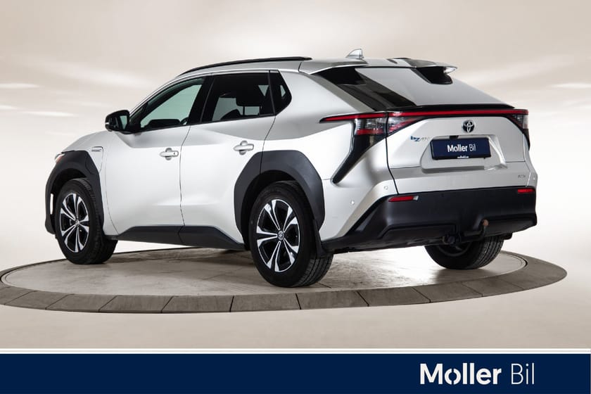 Bilde 3 av Toyota bZ4X AWD Executive