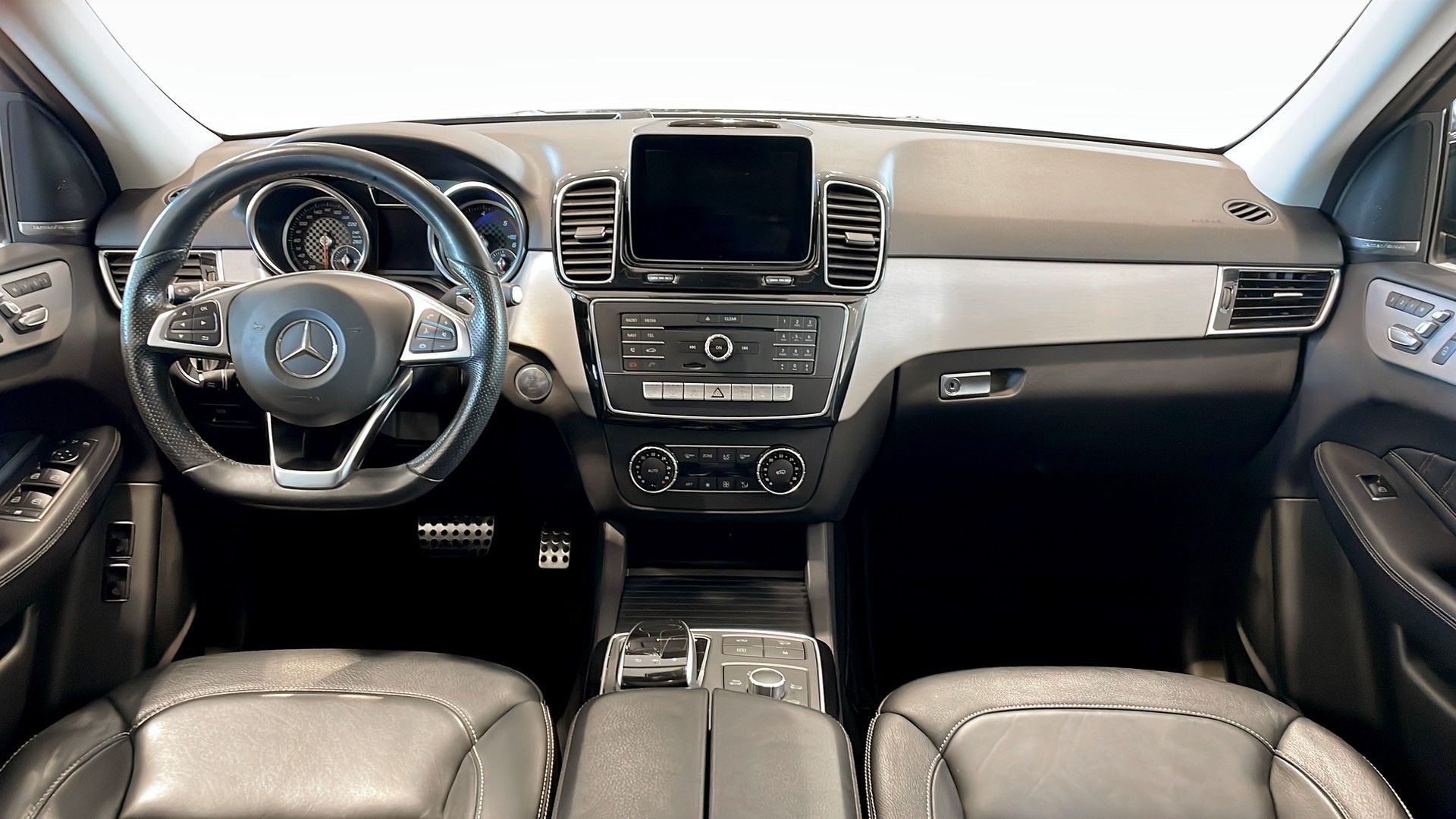 Mercedes-Benz GLE 2018, kuva 7/13