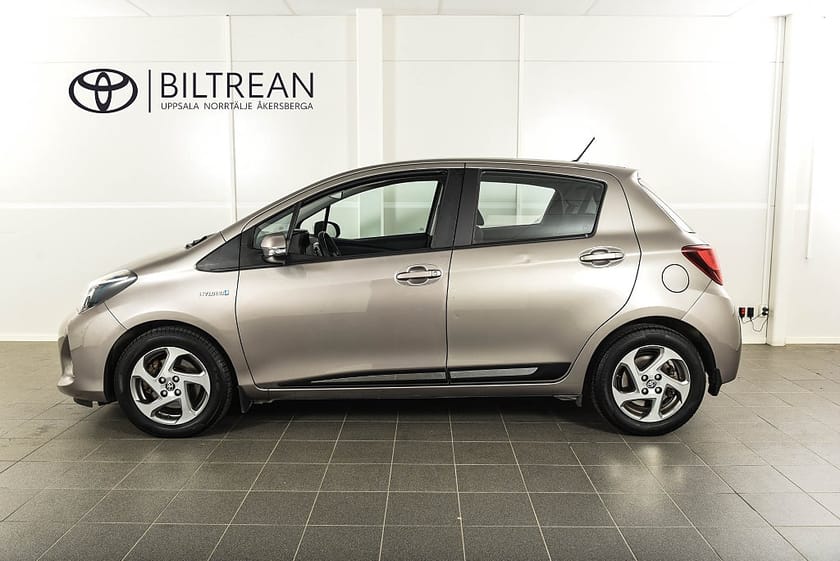Bild 2 av Toyota Yaris Hybrid 1,5 Elhybrid Active Backkamera M&K-Värmare