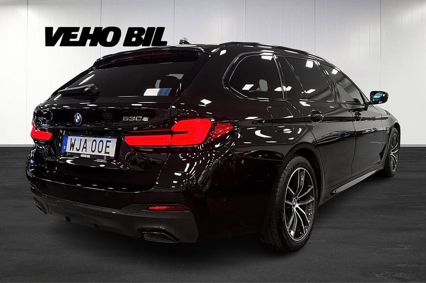 Bild 3 av BMW 530e xDrive Touring M Sport Drag Carplay Navi Kamera