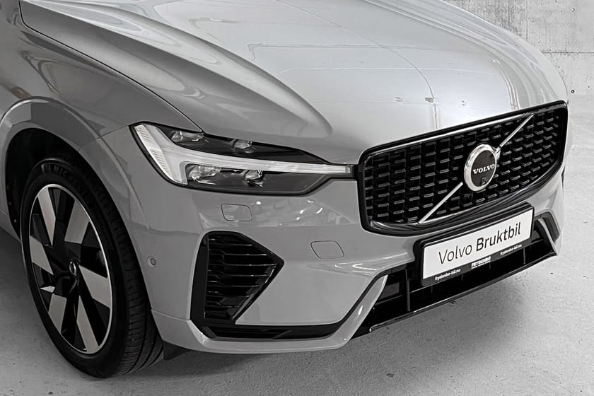 Bilde 2 av Volvo XC60 T6 Ultra Dark PANO|360|HUD|H&K