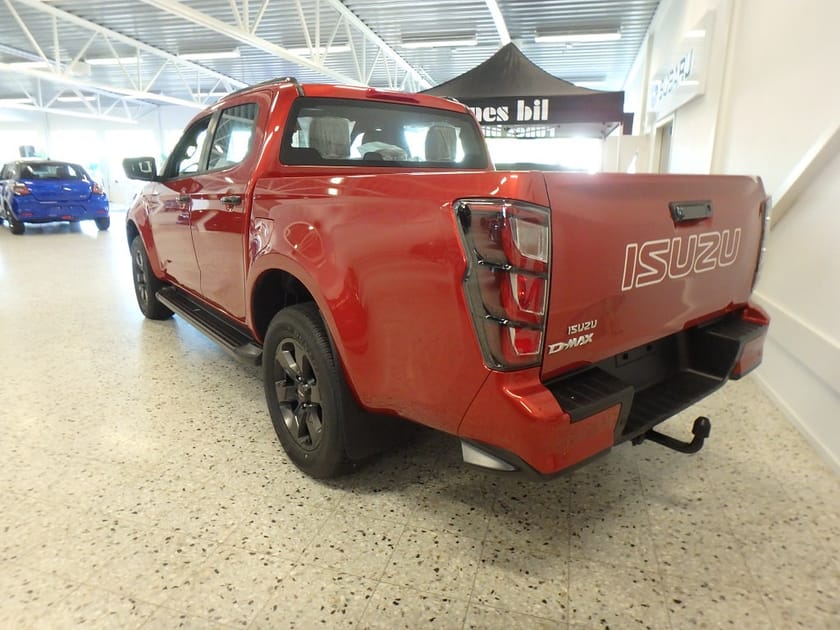 Bild 3 av Isuzu D-Max Crew Cab XRX 1.9 AUT CNG 4WD OMG LEV LÅG SKATT