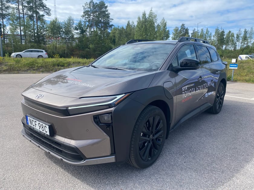 Bild 1 av Toyota bZ4X Touring AWD Executive 20