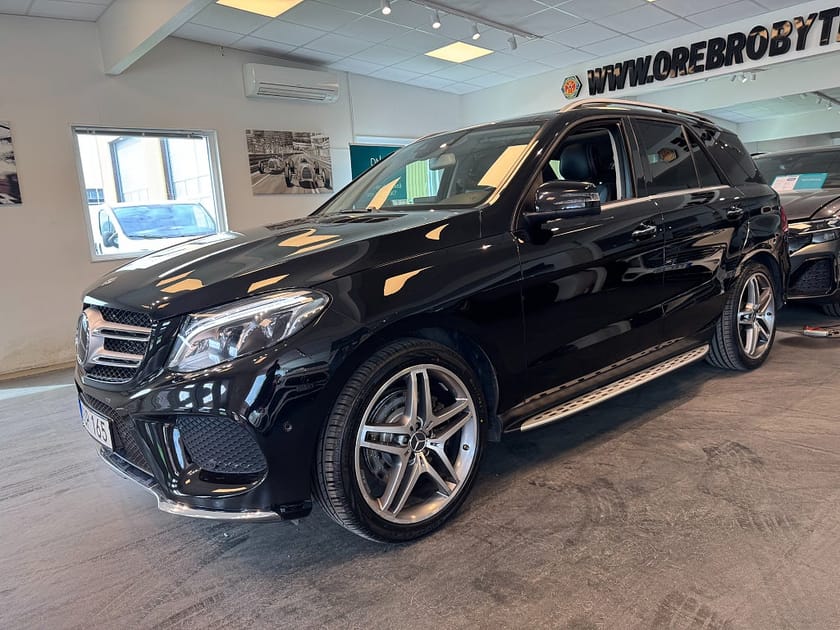 Bild 2 av Mercedes-Benz GLE 350 d 4MATIC AMG Luft Pano H/K Drag Värmare SE SPEC