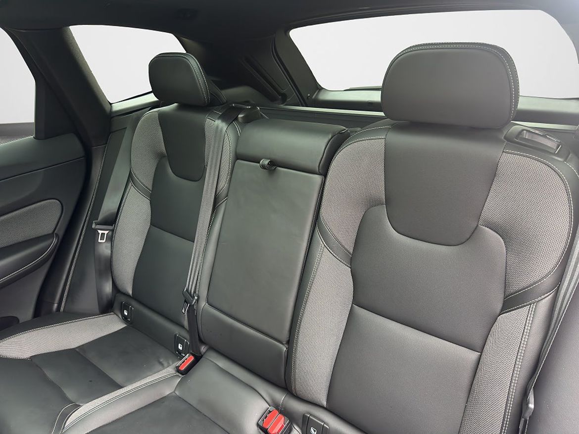 Volvo XC60, bild 12 av 25