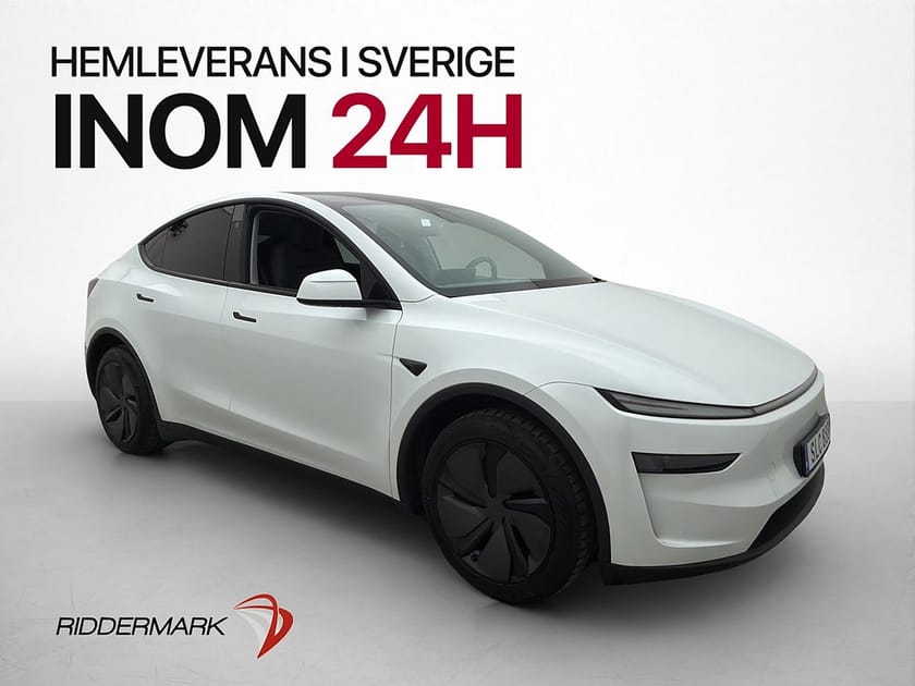 Bild 4 av Tesla Model Y Long Range AWD Drag Värmepump Pano Svensksåld