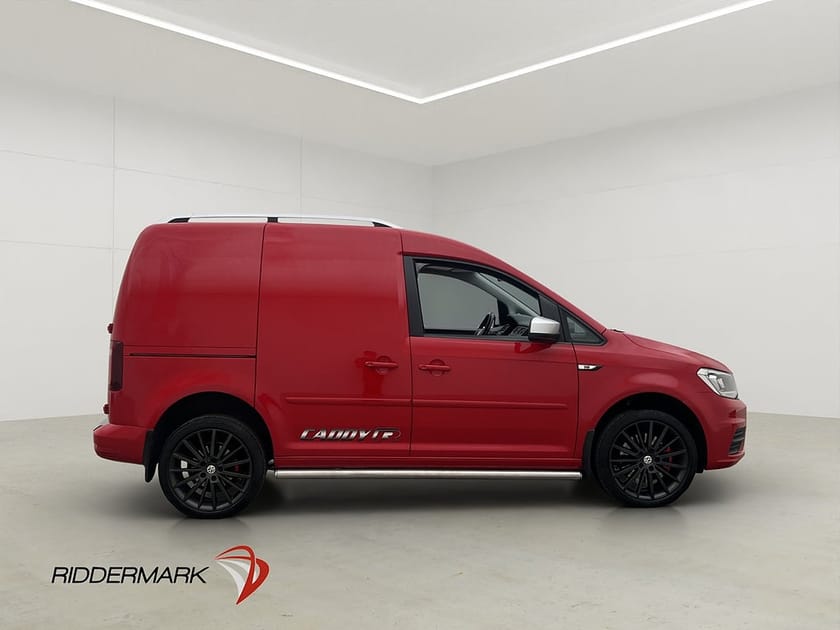 Bild 2 av Volkswagen Caddy Van R 4M Värmare PDC Dragkrok Skinn CARPLAY