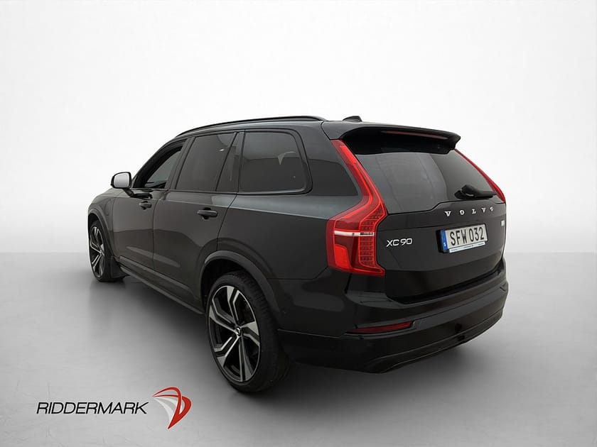 Bild 5 av Volvo XC90 T8 AWD Ultimate Dark 7-sits Pano B&W 360° CarPlay
