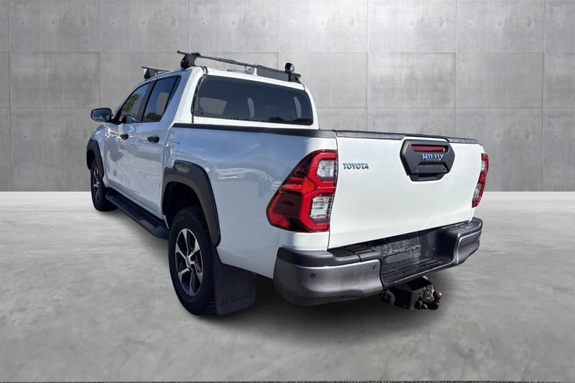 Bilde 2 av Toyota Hilux Dobbelcab Invincible X I H-feste
