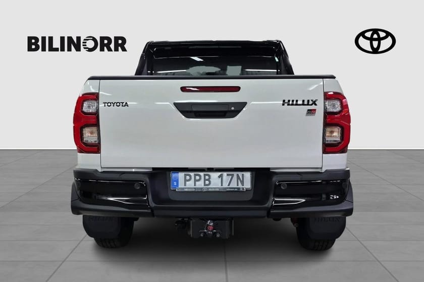 Bild 4 av Toyota Hilux Dubbelhytt D-CAB 2,8 D-4D AUT6 4WD GR SPORT II - Leverans Maj