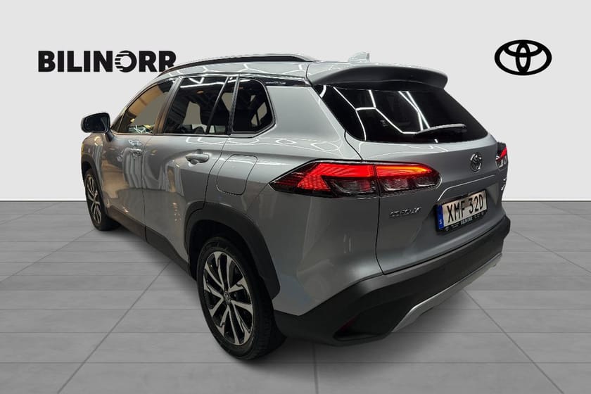 Bild 2 av Toyota Corolla Cross Hybrid AWD-i 2,0 STYLE PLUSPAKET