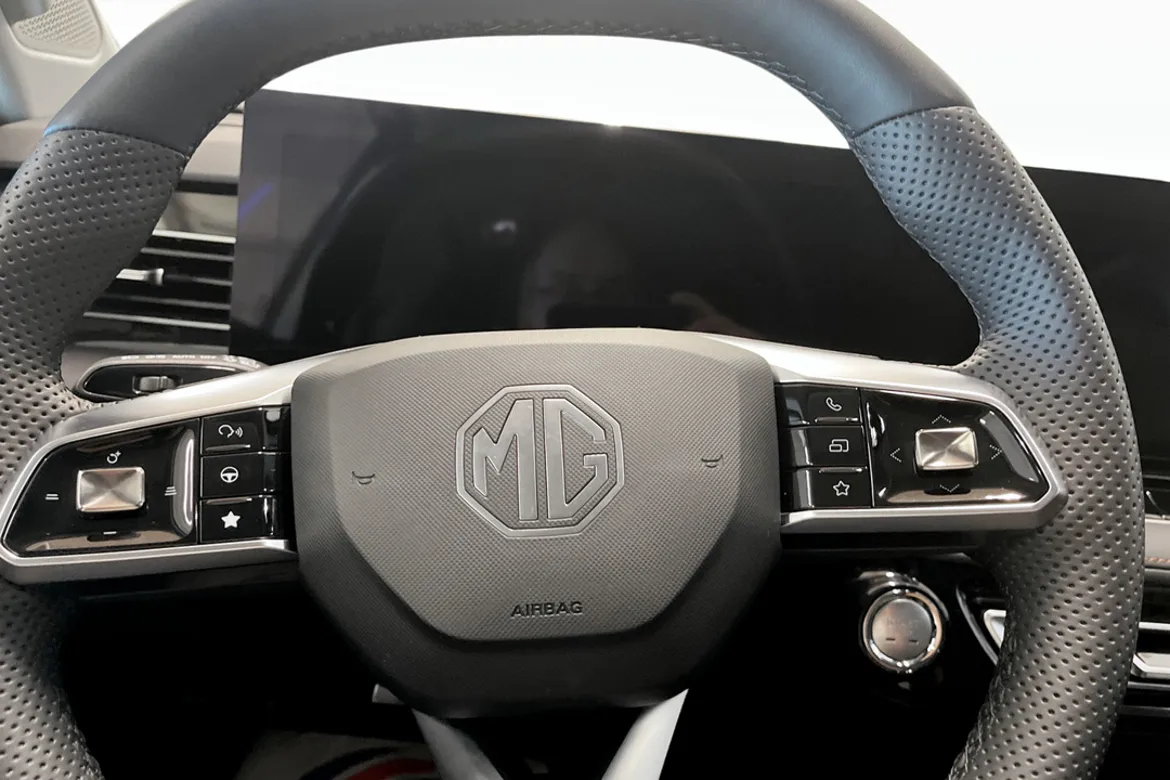 MG HS PHEV