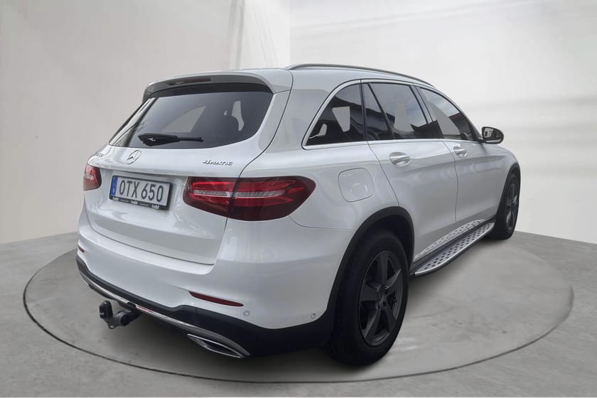Bild 3 av Mercedes-Benz GLC 220 d 4MATIC X253 (170hk) AMG Line Panorama