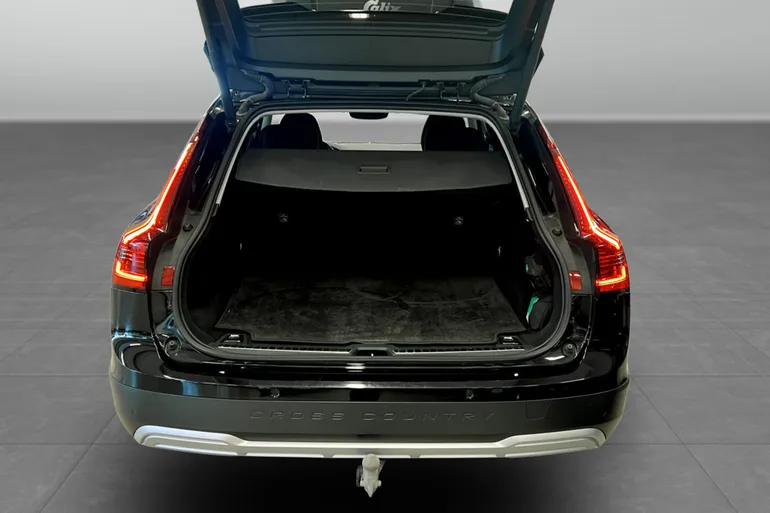 Volvo V90 Cross Country