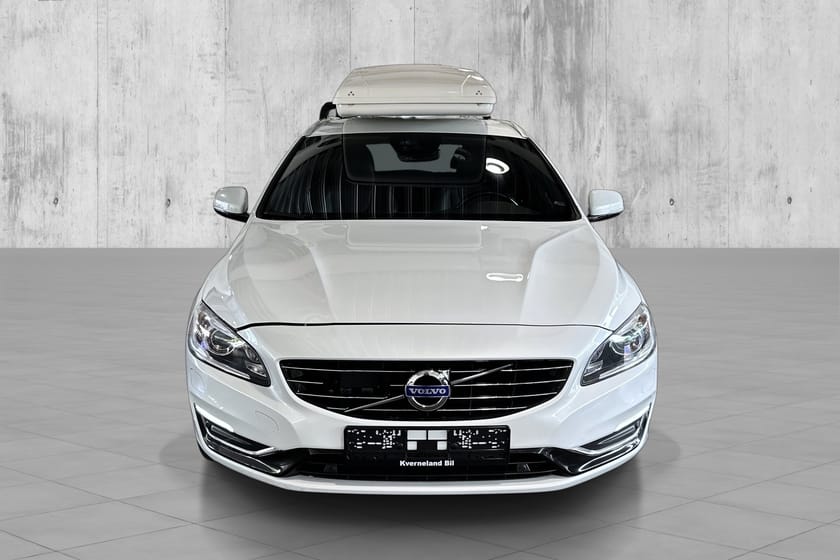 Bilde 2 av Volvo V60 D6 288HK AWD TWIN ENGINE Summum/Ryggekamera/Dab/Skinn