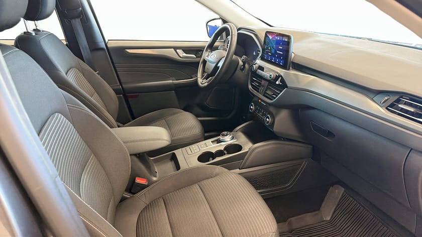Bild 3 av Ford Kuga Plug-In Hybrid TITANIUM