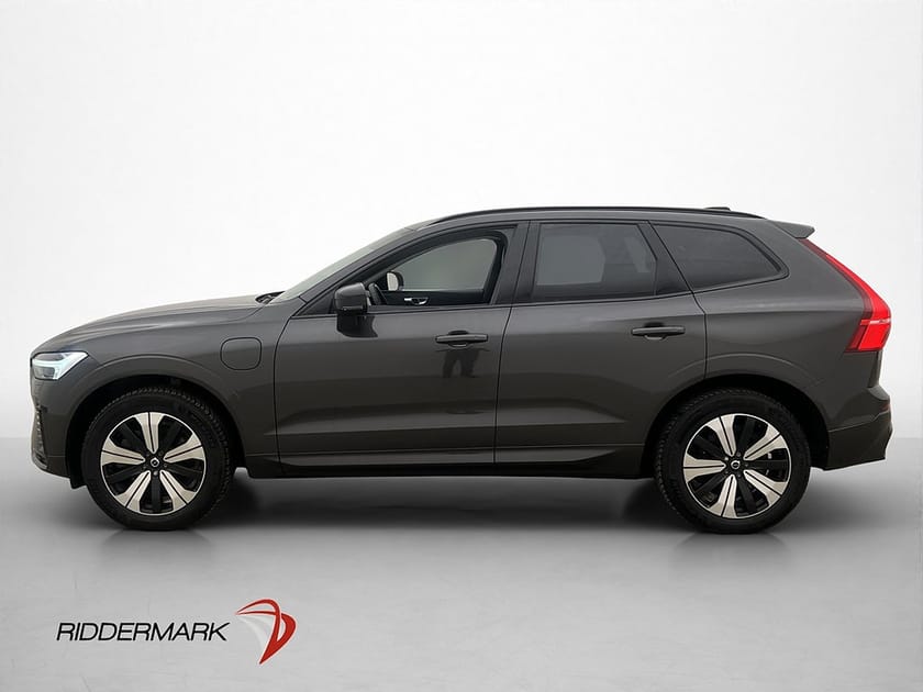 Bild 4 av Volvo XC60 Recharge T6 AWD Plus Dark Pano Värmare H/K Kamera