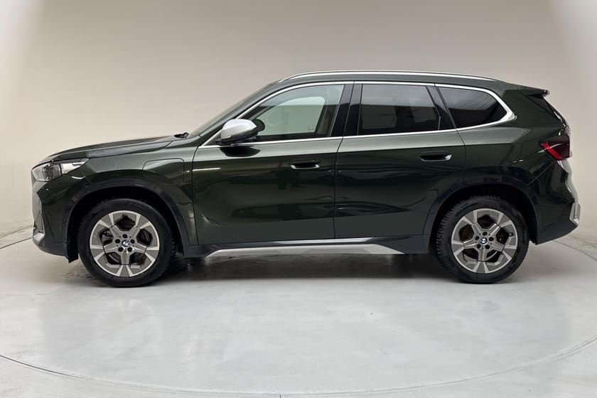 Bild 2 av BMW X1 xDrive25e xDrive25e, U11 (245hk) X Line Helläder