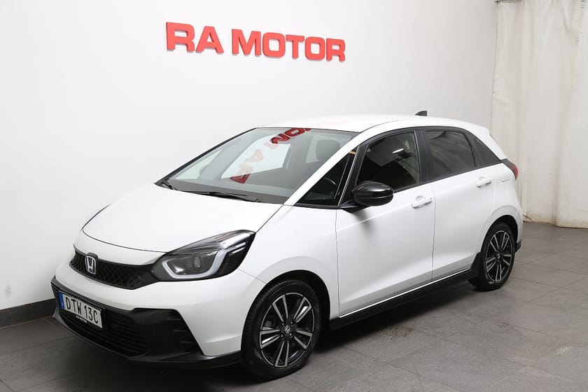 Bild 1 av Honda Jazz e:HEV 1,5 e-CVT Hybrid Advance Sport Aut Navi Kamera