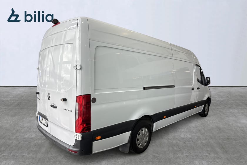 Bild 4 av Mercedes-Benz Sprinter 315 CDI RWD Panel Van A3 14m3 Moms Värmare B-kamera