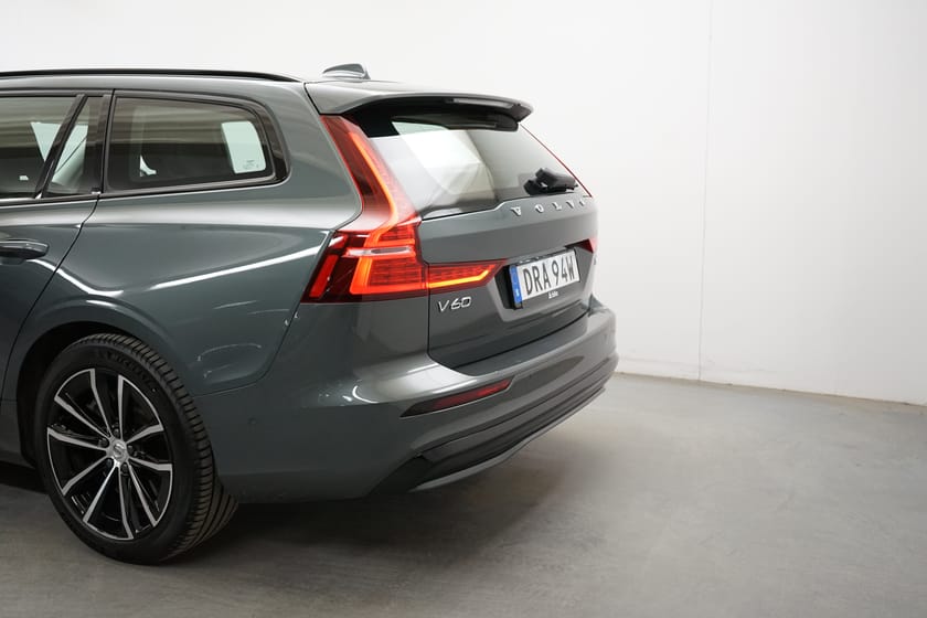 Bild 3 av Volvo V60 T6 Plus Dark Nordic Edition, Navigation, HarmanKardon PremiumSound