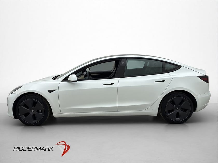 Bild 5 av Tesla Model 3 Long Range AWD MOMS Svensksåld Panorama