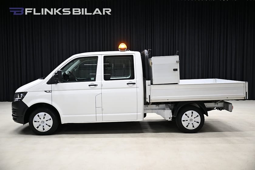Bild 2 av Volkswagen Transporter Chassi Dubbelhytt TDI 150HK Dubbelhytt|Flak|Drag|Värmare|EnÄgare|Leasbar