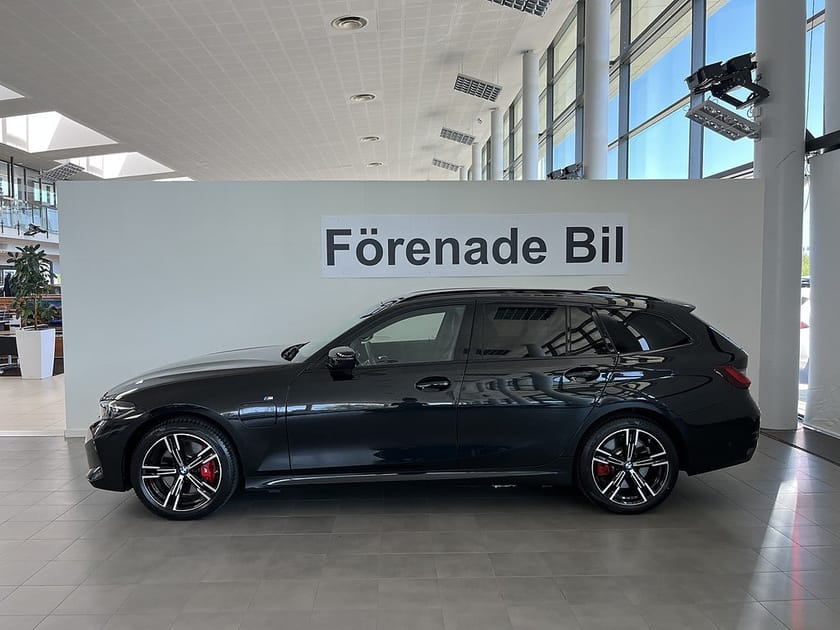 Bild 3 av BMW 330e xDrive Touring 4,95 ränta M Sport Pro Drag Rattvärme