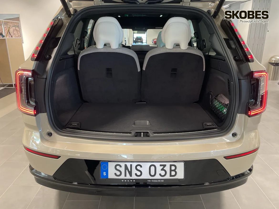 Volvo EX90