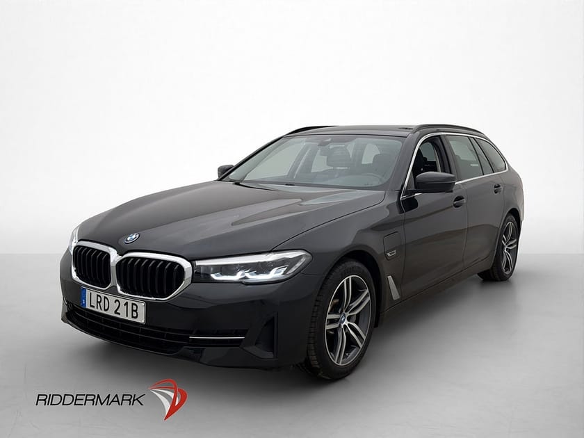 Bild 1 av BMW 530e Touring 530 292hk Cockpit B-Kamera Navi Rattvärme