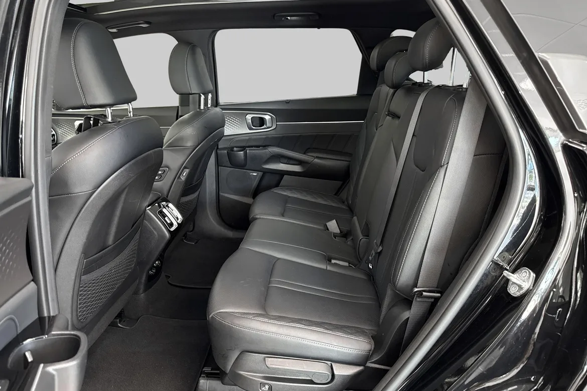 picture of a car