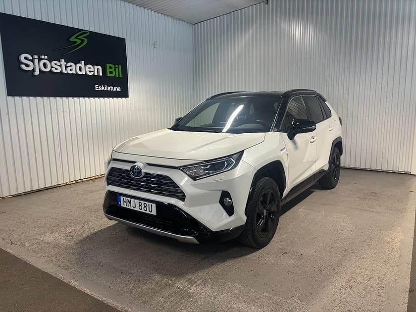 Bild 1 av Toyota RAV4 Hybrid E-CVT Style Navi/Kamera/Bluetooth/Drag