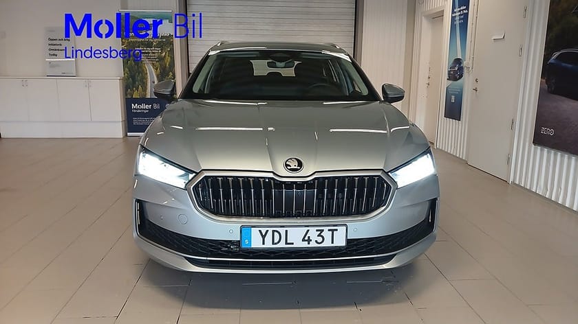 Bild 2 av Škoda Superb iV Kombi
