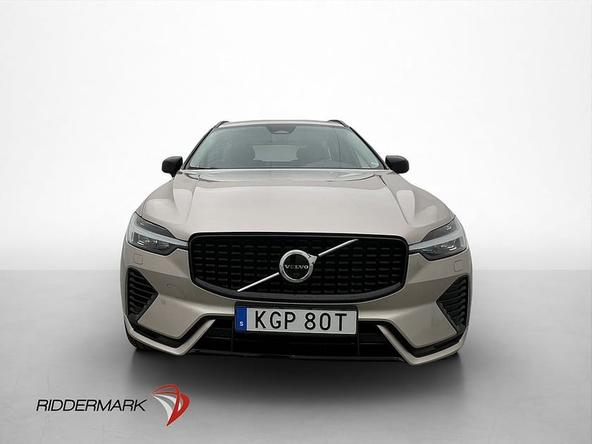Bild 4 av Volvo XC60 T6 AWD 350 Ultimate Dark Pano 360° H/K Värm Drag