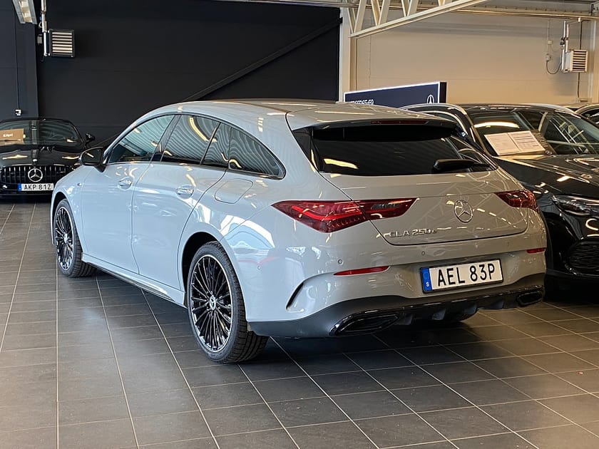 Bild 5 av Mercedes-Benz CLA 250 e Shooting Brake Brake, AMG Night, Premium, Burmester
