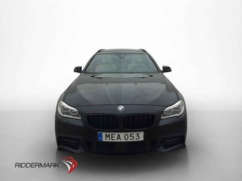 Bild 2 av BMW 530d xDrive Touring 520d M Sport Drag Värm Pano Kamera H/K Navi HUD