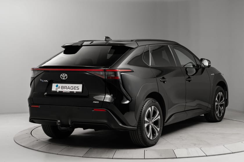 Bilde 4 av Toyota bZ4X AWD Active Tech