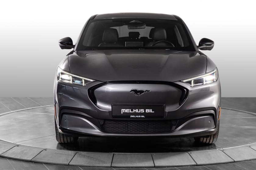 Bilde 2 av Ford Mustang Mach-E Long Range Premium RWD LR Tekno| Carbonized Grey| Serviceavtale