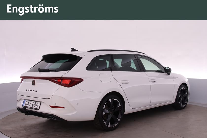 Bild 3 av CUPRA Leon Sportstourer 1.5 eTSI 150hk DSG Drag/Backkamera