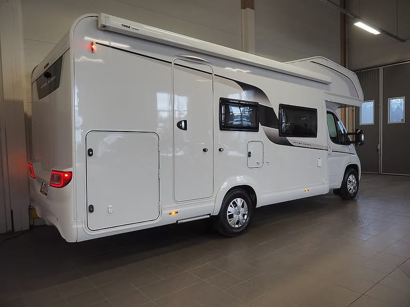 Bild 4 av Hobby Campervan Citroën A70 GFM On tour B-kort 6 bäddar AC 3500kg